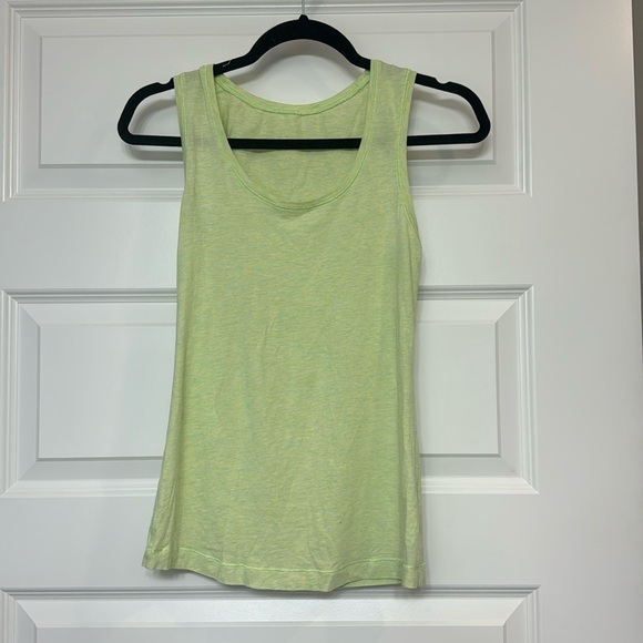 Lululemon Green Tank Top - Picture 1 of 7